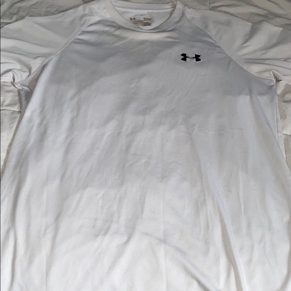White under  armour workout tee - Picture 1 of 1